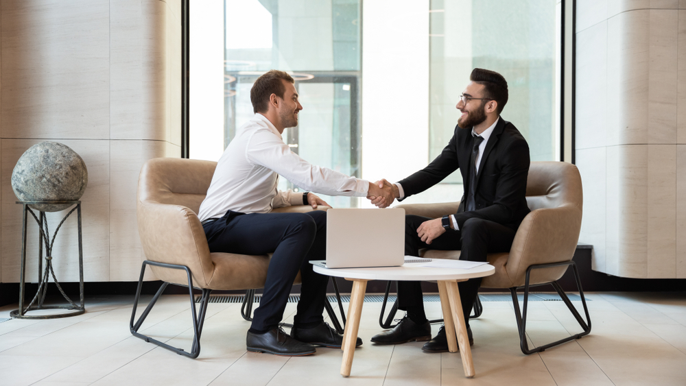 6 Signs You Hired a Great Relationship Manager for Your Wealth Management Firm